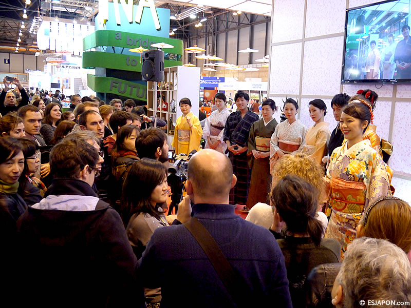 Feb2015_Fitur_DesfileDeKimono_8