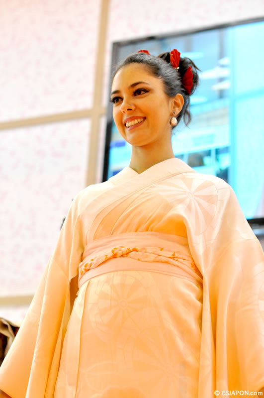 Feb2015_Fitur_MissESP_1