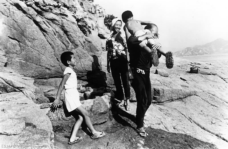 Nov2015ESJAPON_KanetoShindo_HadakaNoShima