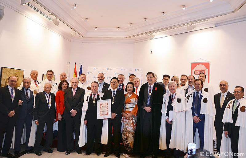 Dec2015esjapon_OroCamioSantiago_2