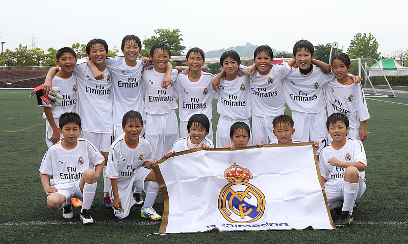 Mar2016_RealMadridFundacionChiba_01jpg