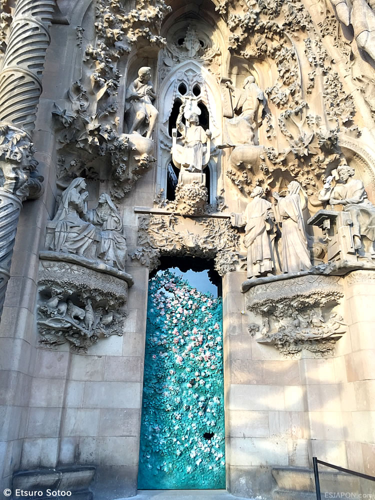 彫刻家・外尾悦郎氏によるサグラダ・ファミリア教会生誕の門・完成記念寄稿