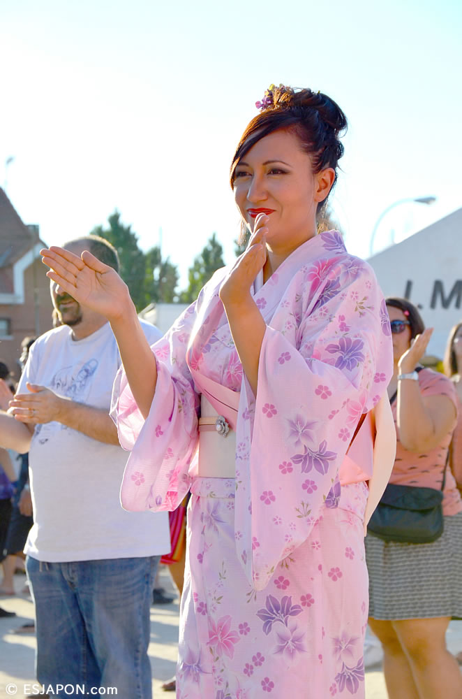 Jul2016_BonOdori_032