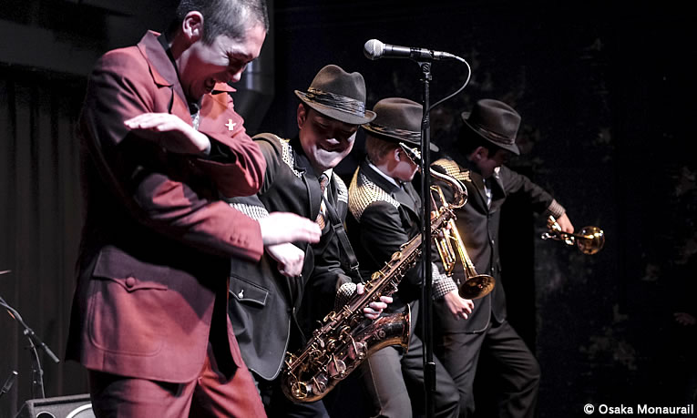 nov2017_osakamonaurail_1