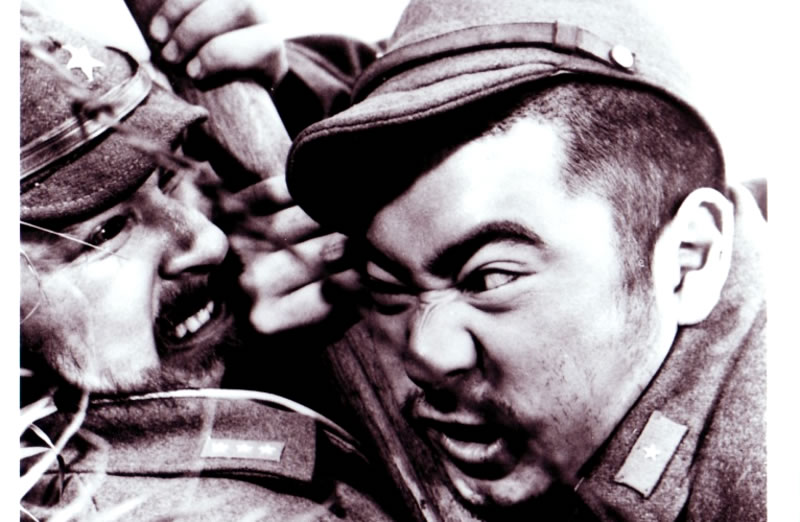 dic2018_yasuzo-masumura_heitai-yakuza