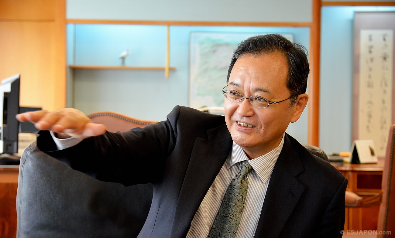 2023_entrevista-embajador-del-japon_nakamae_03